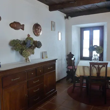 Apartments Cusius And Horta Orta San Giulio Room photo